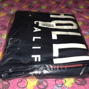 SOLD ON MERCARI Limited edition Hollister blanket